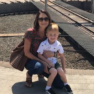 Meet your Posher, Melissa